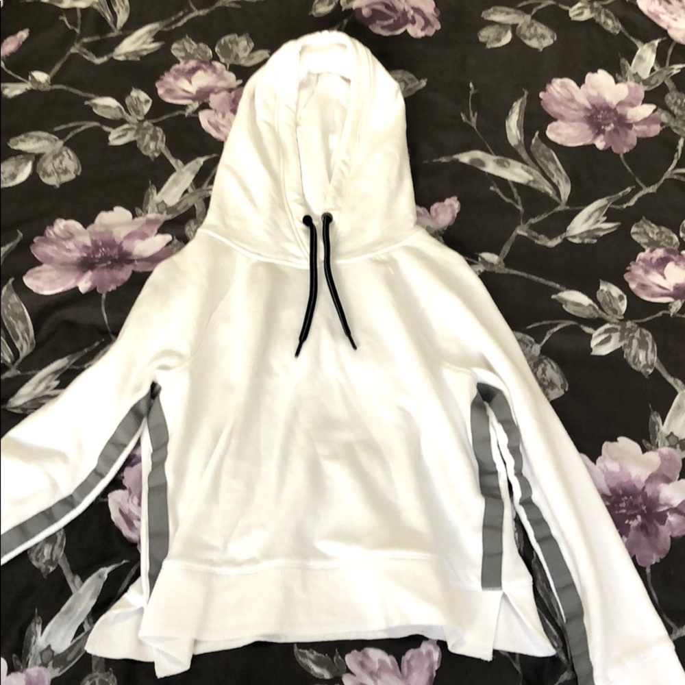 New never worn/ Calvin Klein/ super cozy